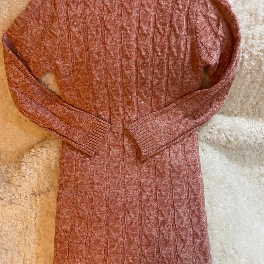 Dress - Picture 5 of 5